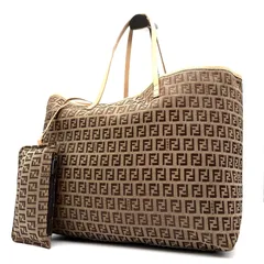 美品 フェンディ FENDI ズッキーノ FF柄 トートバッグ ポーチ付き キャンバス レザー ベージュ ブラウン 茶 A4収納 大容量 折りたたみ 肩掛け 夏休み お盆 帰省 シルバーウィーク 敬老の日 秋 ハロウィン 七五三 ギフト プレゼントのサムネイル