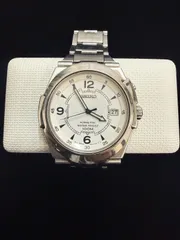 【稼働品】SEIKO キネティック メンズ腕時計 100M防水 腕周り16cmのサムネイル