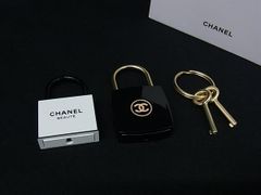 シャネル 2024 ノベルティ ラコレクション 3点セット キーホルダー
