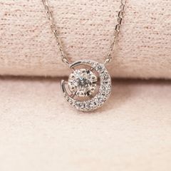 ヴァンドーム青山 K10 一粒ダイヤ ネックレス ホリデー限定 スノー