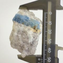 E36034 アルカリベリル ベリル ボロビエライト パキスタン 結晶 天然石 パワーストーン 緑柱石 原石 鉱物