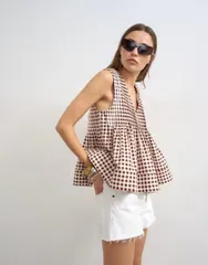 トップショップ レディース トップス タンクトップ Vネック A ライン ギンガムチェック ギンガム Topshop v neck pintuck detail a line top in ginghのサムネイル