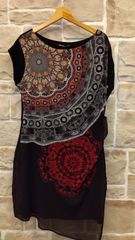 M01   デシグアル　Desigual　トップス　左側サイドスリット入り　Lサイズ　未使用品