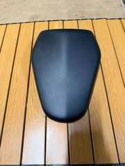 ☆中古・3営業日以内発送☆スズキ純正部品 48132-14L カバー
