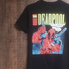 MARVEL マーベル　デッドプール「MARVEL Comics DEADPOOL」プリントTシャツ　サイズＳ