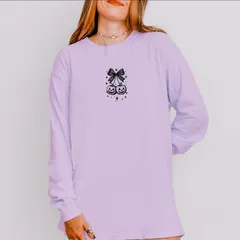 【送料無料】 Simply Sage Market レディース Tシャツ トップス Pumpkin Cherries Stars Womens Garment Dyed Long Sleeve Gra