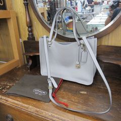 美品】入荷しましたCOACH タイラーキャリーオール28 ハンドバッグ
