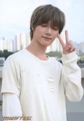 【中古】生写真(男性) TOMORROW X TOGETHER/ボムギュ(BEOMGYU)/「TOMORROW X TOGETHER MEMORIES ： MYSTIC」TOMORROW X TOGETHER Weverse Shop特典L版ブロマイド