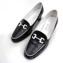 FERRAGAMO フェラガモ パンプス 8C ビットローファー 白ガンチーニ