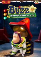 ミニバズ 光る ライト付き フィギュア トイストーリー バズライト