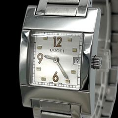 GUCCI クォーツ　腕時計 7700L スクエア シルバー 　新品電池 新品電池 稼働品 GUCCI グッチ 7700L レディース腕時計 スクエア