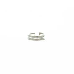 ete Double Line Ear Cuff (Single Ear Cuff) - One Color 925 Silver /BB