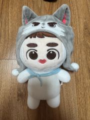 EXO ギョンス ペンギン ぬいぐるみ - メルカリ