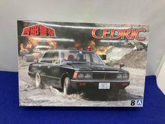 西部警察 1/24 セドリック (430型) 覆面パトカー w/エンケイホイール