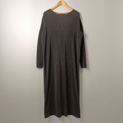 ウィークス wee9s デイリーデイリー スーパーストレッチ クルーネック プリーツ ワンピース【1／F相当】ブラック系／黒系