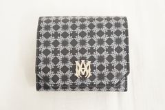 愛様専用 新品 AMIRI QUAD MA 三つ折り財布 総柄 伊製 - メルカリ