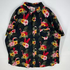 古着 リーバイス Levi's 半袖シャツ ボタンダウン 大きいサイズ フラミンゴ ワンポイントロゴ 2XL  ブラック系 総柄 メンズ