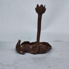 竹の根 木彫り カエルの置き物 骨董品 - メルカリ