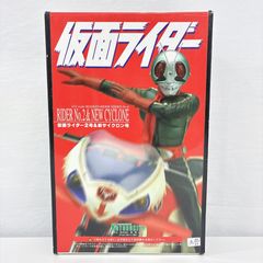 仮面ライダー2号＆新サイクロン号 「仮面ライダー」 1/12 ガレージ