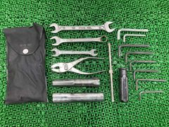 GS400 シート下 小物入れ 工具入れ ツールボックス パーツ シート