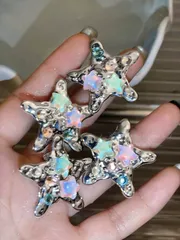 アクセサリー レディース ヘアアクセサリー ヘアクリップ 1個 女性用 Y2Kスタイル カラフル スター アリゲーターヘアクリップ、メタルヘアクリップ ミュージックフェスティバルや日常使いに、ストリートクロウクリップ、ヘアクロウ、ヘアバレット