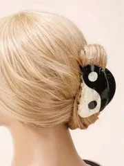 アクセサリー レディース ヘアアクセサリー ヘアクリップ 1個 中国風八卦爪クリップ、アクリルタイチ要素ヘアクロウクリップ、お団子アップスタイル用ヘアクリップ、女性用ヘアアクセサリー、大きな半円形ヘアクリップ、デイリー、カジュアル、コスチュームビューティ