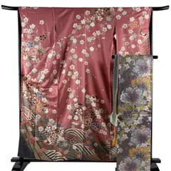 【美品】 振袖 身丈157.5cm 裄丈65cm M 袷 袋帯フルセット 桜 蝶 金彩 ピンクベージュ 正絹 秀品 【中古】
