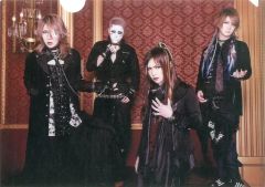 【中古】クリアファイル(男性アイドル) ゴールデンボンバー A4クリアファイル(A) 「ゴールデンボンバー ファンクラブ限定ライブツアー2017『MUKASHINO KINBAKU』(昔の金爆)」