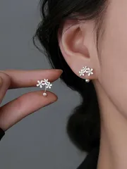 ジュエリー レディース イヤーアクセサリー 1ペア ファッショナブルな花柄ピアス、ユニークなデザイン、女の子に優雅なピアス