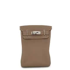エルメス ボディバッグ ケリー アッカドPM エトゥープ/シルバー金具 トゴ W刻印 HERMES メンズ