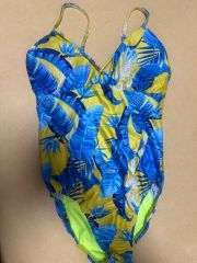 (Worn once) BARREL Women's Swimsuit, Staycation Swimsuit, Size M