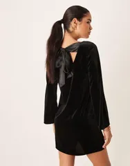 ジェイディーワイ レディース トップス ワンピース ミニワンピース ミニ ベルベット JDY back bow detail velvet mini dress Black ブラック