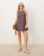 エイソス レディース トップス ワンピース ミニワンピース ミニ ASOS DESIGN slash neck shapeless mini dress in chocolate Chocolate