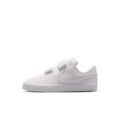 18、NIKE(ナイキ) ナイキ テニス エッセンシャル PS マルチアスレ シューズ キッズシューズ IQ3212102