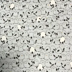 【廃盤】シマエナガ柄 シーチング グレー 50×110cm 綿100%