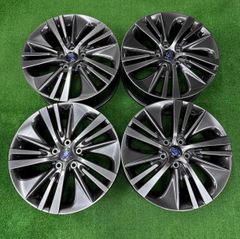 レヴォーグVM4 特別仕様車アドバンテージライン 18インチ純正ホイール