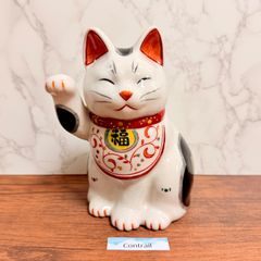 九谷焼】横座り 招き猫 縁起尽くし 5.5号 縁起物 置物 金運 富士山