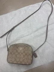 コーチ　シグネチャーショルダーバッグ　Y85