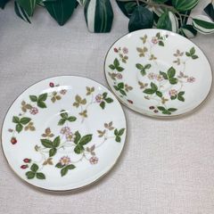 Wedgwood Wild Strawberry ティーカップ用ソーサー 2枚セット
