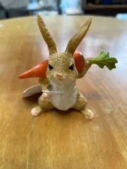可愛いアニマルオブジェ　（ラビットニンジン）ピッコロ　＜インテリア雑貨・置物＞