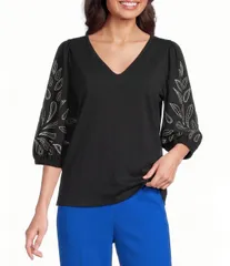 インベストメンツ レディース トップス Tシャツ Vネック プチ ニット Investments Petite Sizelbow Sleevembroidery VNecknitop Black ブラ