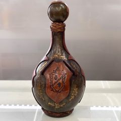 イタリア製】骨董品 アンティーク調 レザー装飾ボトル ライオン