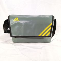adidas アディダス メッセンジャーバッグ ショルダーバッグ カーキ イエロー A4収納 y2k 2000archives アーカイブ 90s 10s レトロ クラシック オールドスクール 希少 至宝の逸品 良品 ベタつきなし 完売モデル グランジ テック