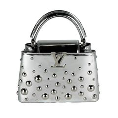 メルカリ - 日本の通販・オークション商品を代理購入サポートする