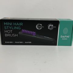 F0054 D 即納　ダフニナノ ブラシ型ヘアアイロン DH1.6N