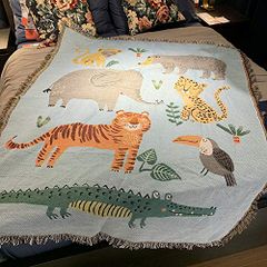 Urban Outfitters Jarmél 廃盤アートブランケット - メルカリ