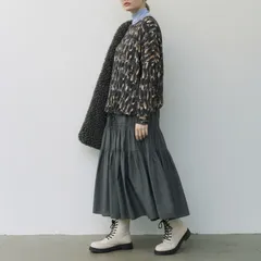 akane プルオーバー ブラウス 長袖 レディース オフィス 50代 ネイビー 秋 冬 プリント 柄 おしゃれ きれいめ 長め ゆったり 細見え 30代 40代 オーバーサイズ 送料無料
