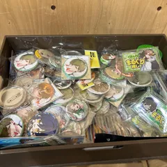 SGM】クレノア CleiiNoa まるぐり 缶バッジ 大量まとめ売り - メルカリ