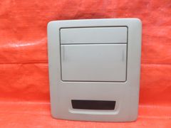 アルファード30系後期 エグゼクティブラウンジ 後席モニター リモコン