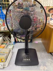 昭和レトロ 美品 TOSHIBA 扇風機 F-015 - メルカリ